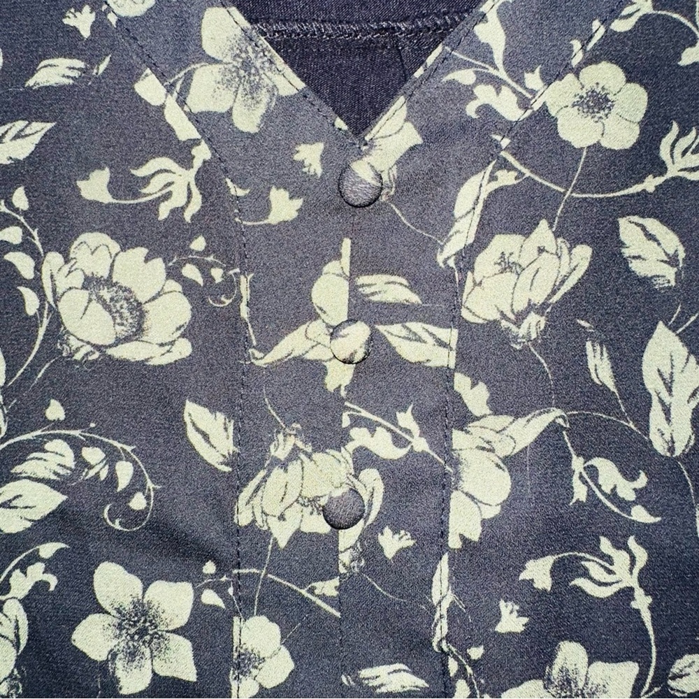 Fortune + Ivy Long Sleeve Floral V-Neck Blouse Flower Print XL - Picture 3 of 8